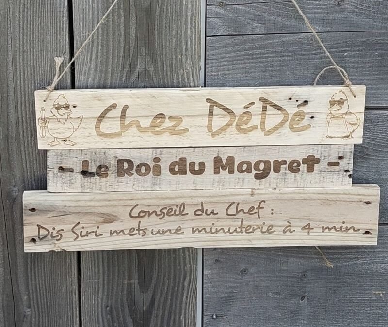 Panneau en bois de palette personnalisé – Déco murale artisanale sur mesure