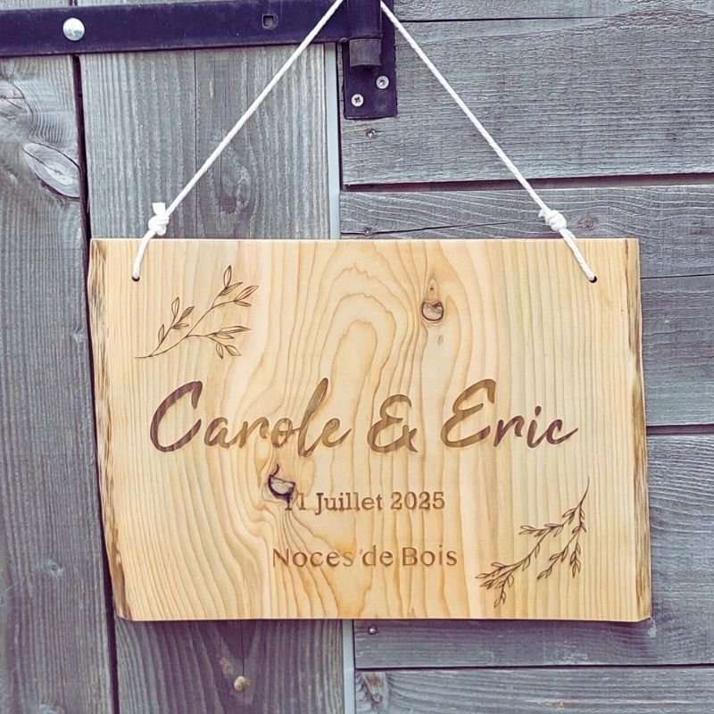 plaque-bois-noces-de-bois-nino-et-soan-creations plaque en bois massif gravée - idée cadeau noces de bois