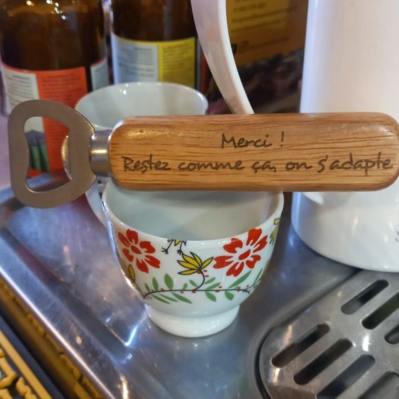 plaque porte bois abeille